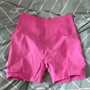 ERS Fits High-Waist Pink Women's Seamless Stretch Shorts size S like new